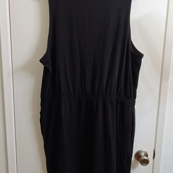 Chic Black Sleeveless Mini Dress - Picture 2 of 6